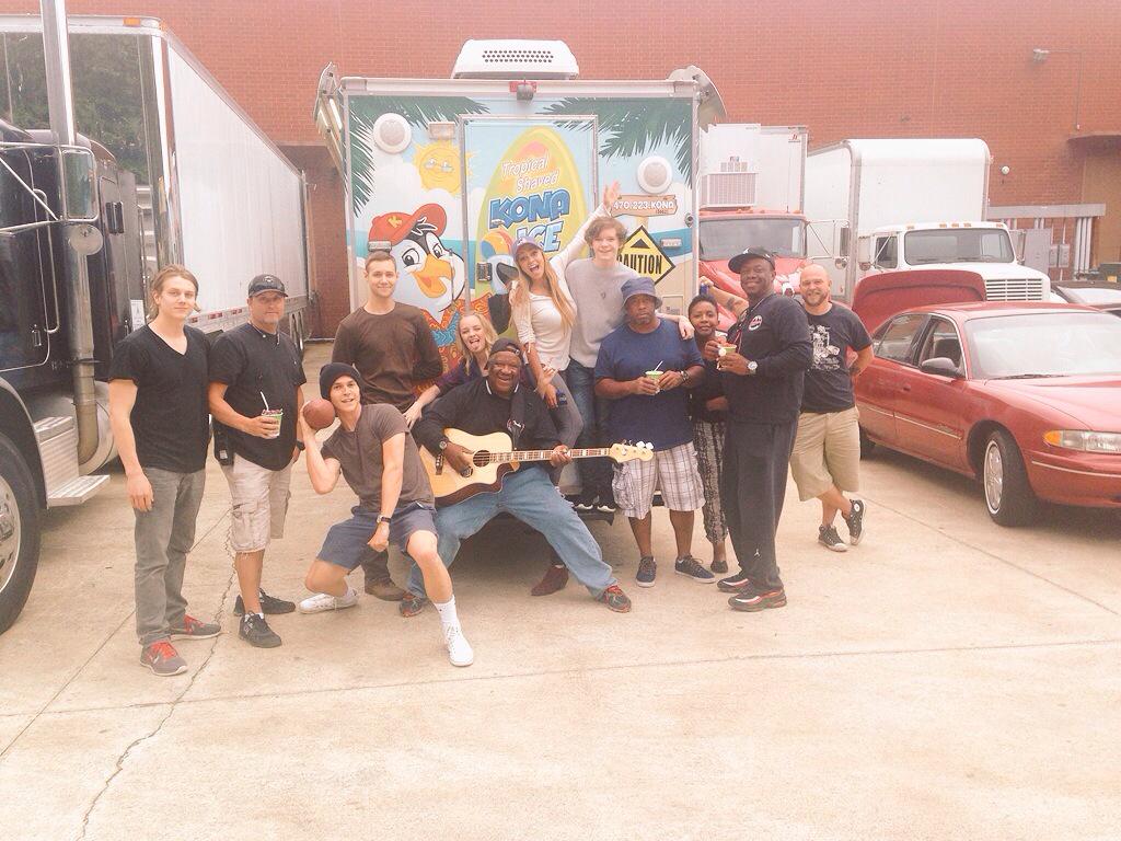 mpisanole's tweet photo. @KonaIceMidtown Thanks for setting up @zacpullam12's wrap gift for his #fc2 amazing cast and crew. @finding_carter http://t.co/2pZE57xGLQ