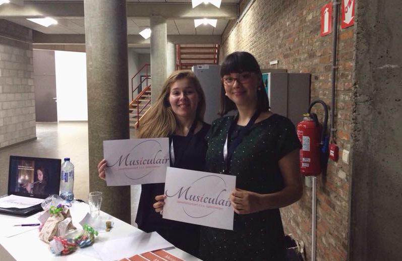 Musiculair's tweet photo. Musiculair is benefietproject van 3 Lemmensinstituutstudenten. Gisteren op de @LUCASchoolofArt opendeurdag in Leuven: http://t.co/SCHzQTv6ob