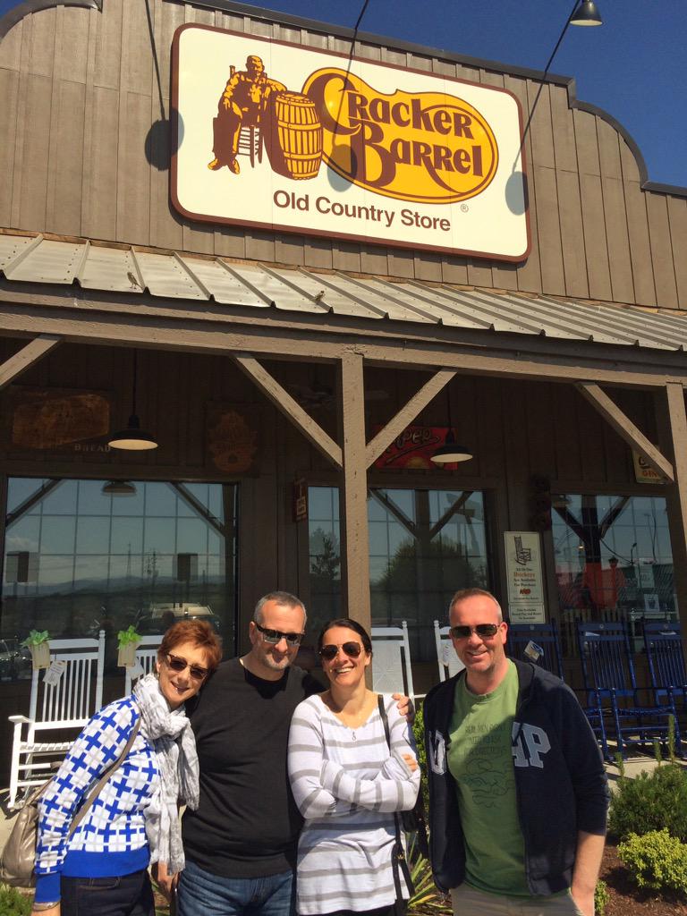 QiSOFT's tweet photo. Time for the @QiSOFT team to fuel up @ASQ #WCQI15 http://t.co/H7OsoVpA3V