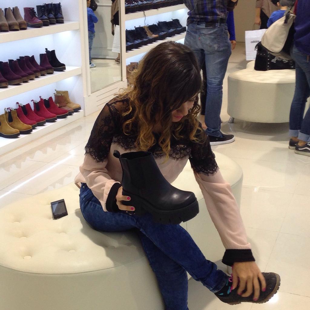 Nazarialomas's tweet photo. Nuestras clientes saben que #NazariaTeConviene ♡ http://t.co/Wt6jIa2zNM