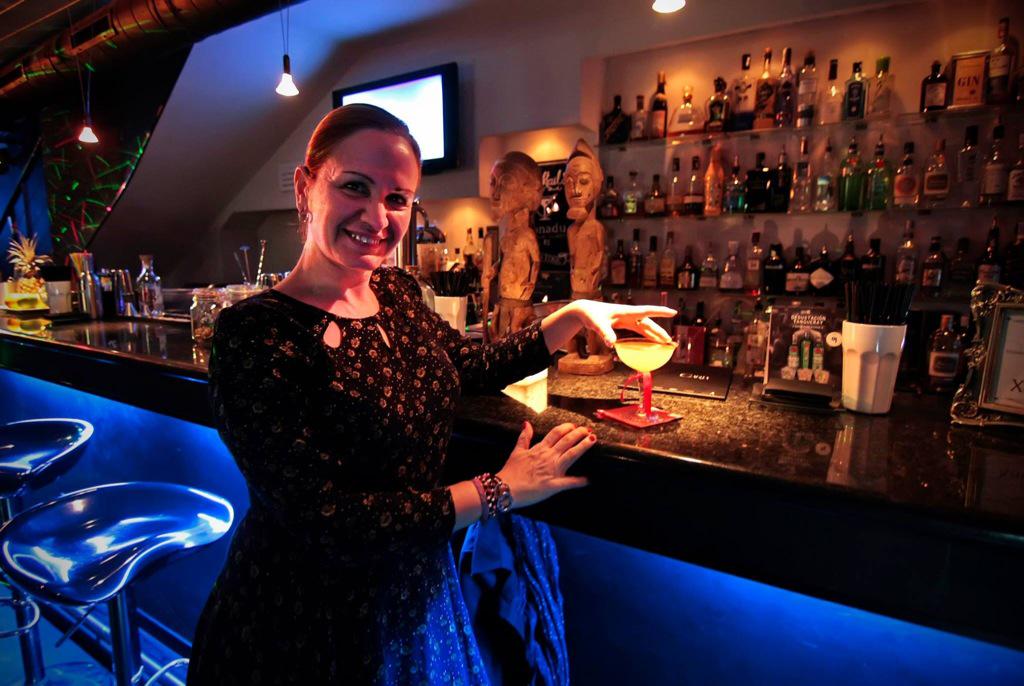 Viajeros y viajantes descubriendo los secretos de 'Xanadu' por Dani Jinto para #WorldClass2015 con #JinzuGin