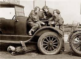 MDBrake's tweet image. STOP by .. we will work on it! #localautorepair #classiccarrepair ow.ly/MpZzv