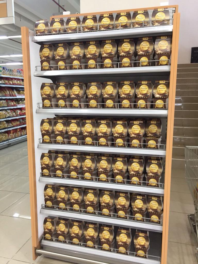 feelfreenutrit's tweet photo. @Tesco in Kuwait #proteinporridge going international http://t.co/sLVo8Zzh6D