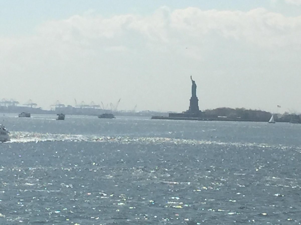 NovanTravelers's tweet photo. Ferry to staten island http://t.co/BKn8EfiGdH