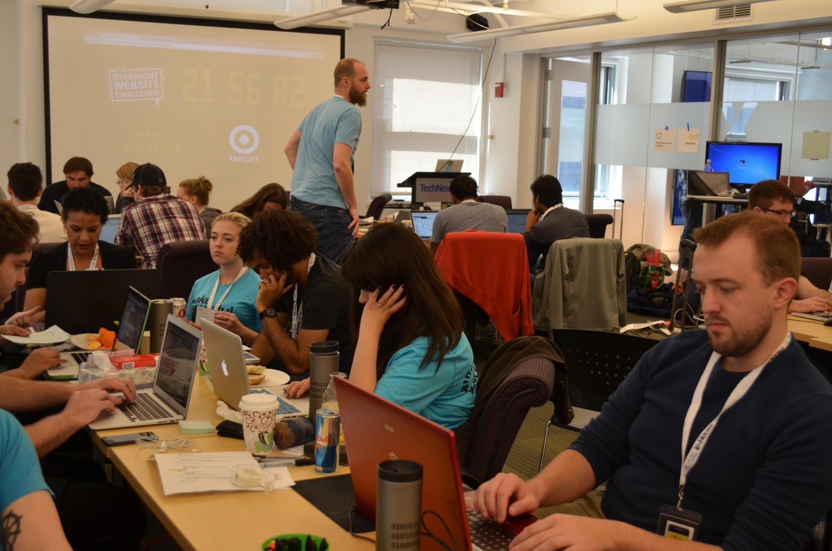 schmidtsusanr's tweet photo. #TeamBlueBison collaborating with #HumbleHearts on a new website at the overnight #WebChallenge http://t.co/tKINeziaiW
