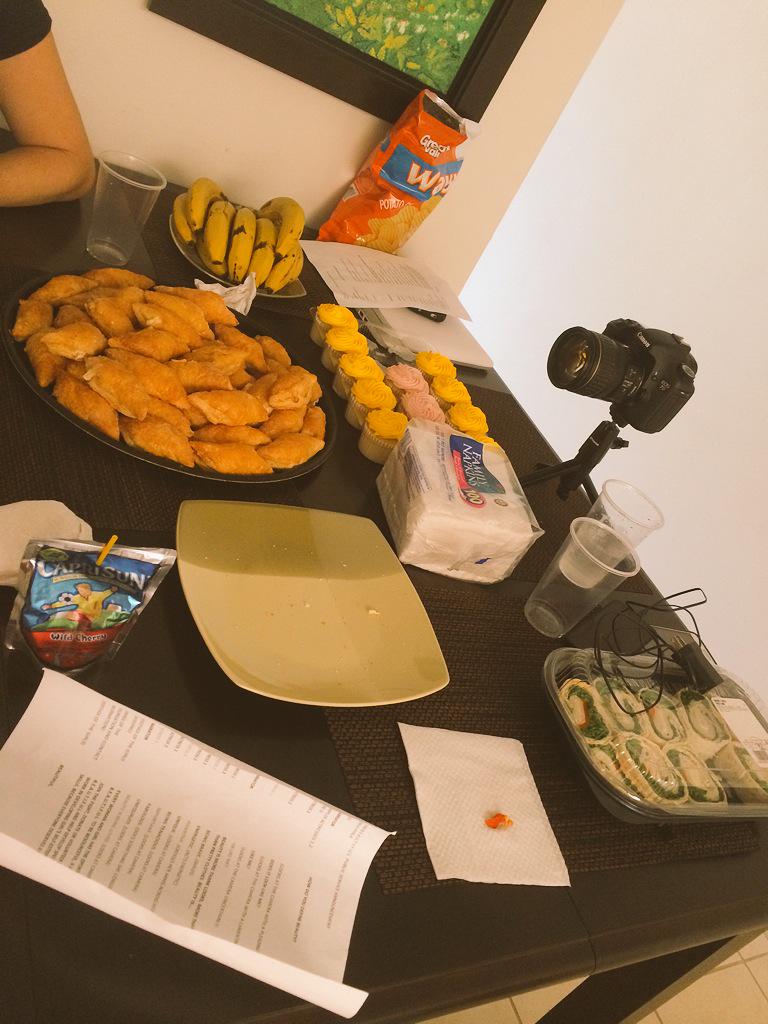 VictoriaLFarrel's tweet image. En la producción de #BEAUTIFUL #PER427 #PRProductions @CLkiwilove2 @Dayalaver