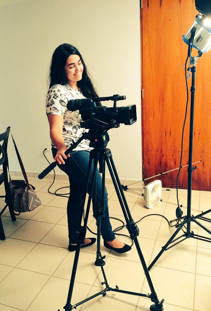 VictoriaLFarrel's tweet image. En la producción de #BEAUTIFUL #PER427 #PRProductions @CLkiwilove2 @Dayalaver