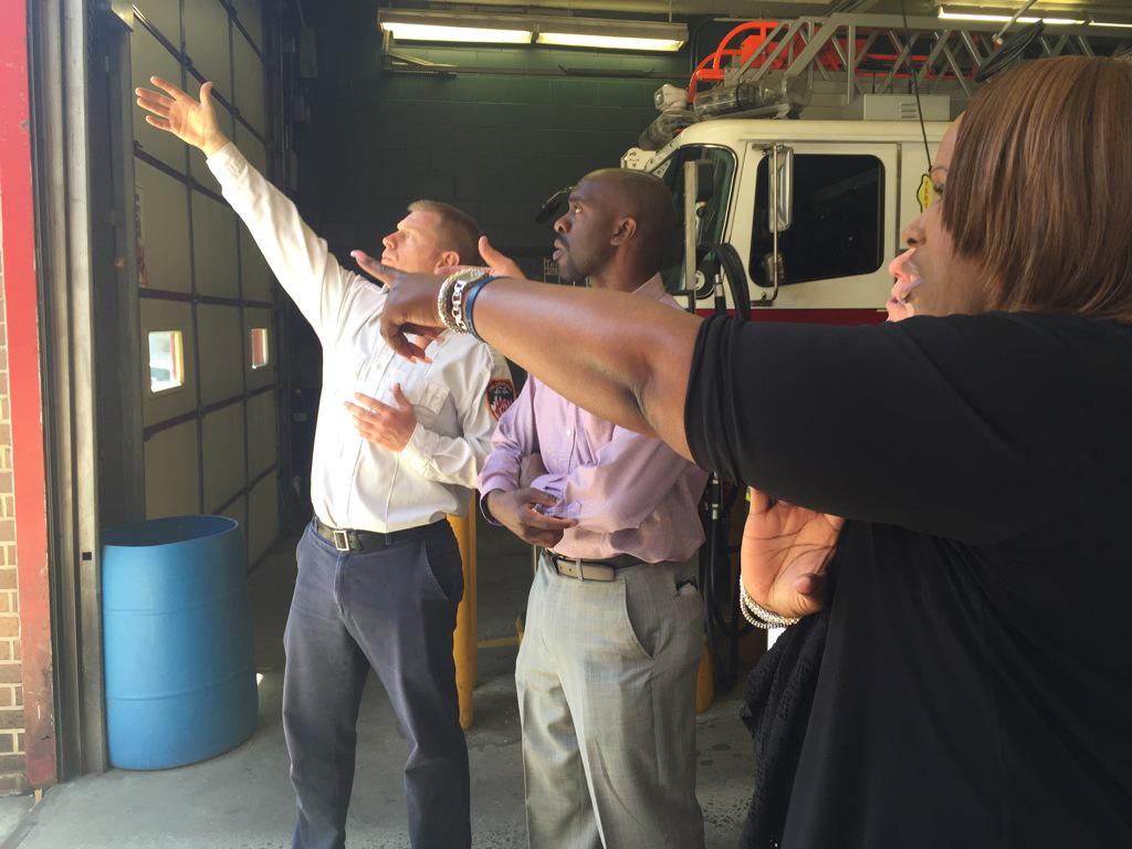 BPGibson2025's tweet image. Proud to join Colleague @MrMikeBlake #Engine50 #Ladder19 #Morrisania #BX to celebrate 150 years @FDNY #FDNY150