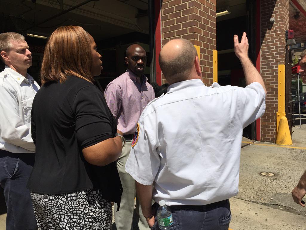 BPGibson2025's tweet image. Proud to join Colleague @MrMikeBlake #Engine50 #Ladder19 #Morrisania #BX to celebrate 150 years @FDNY #FDNY150