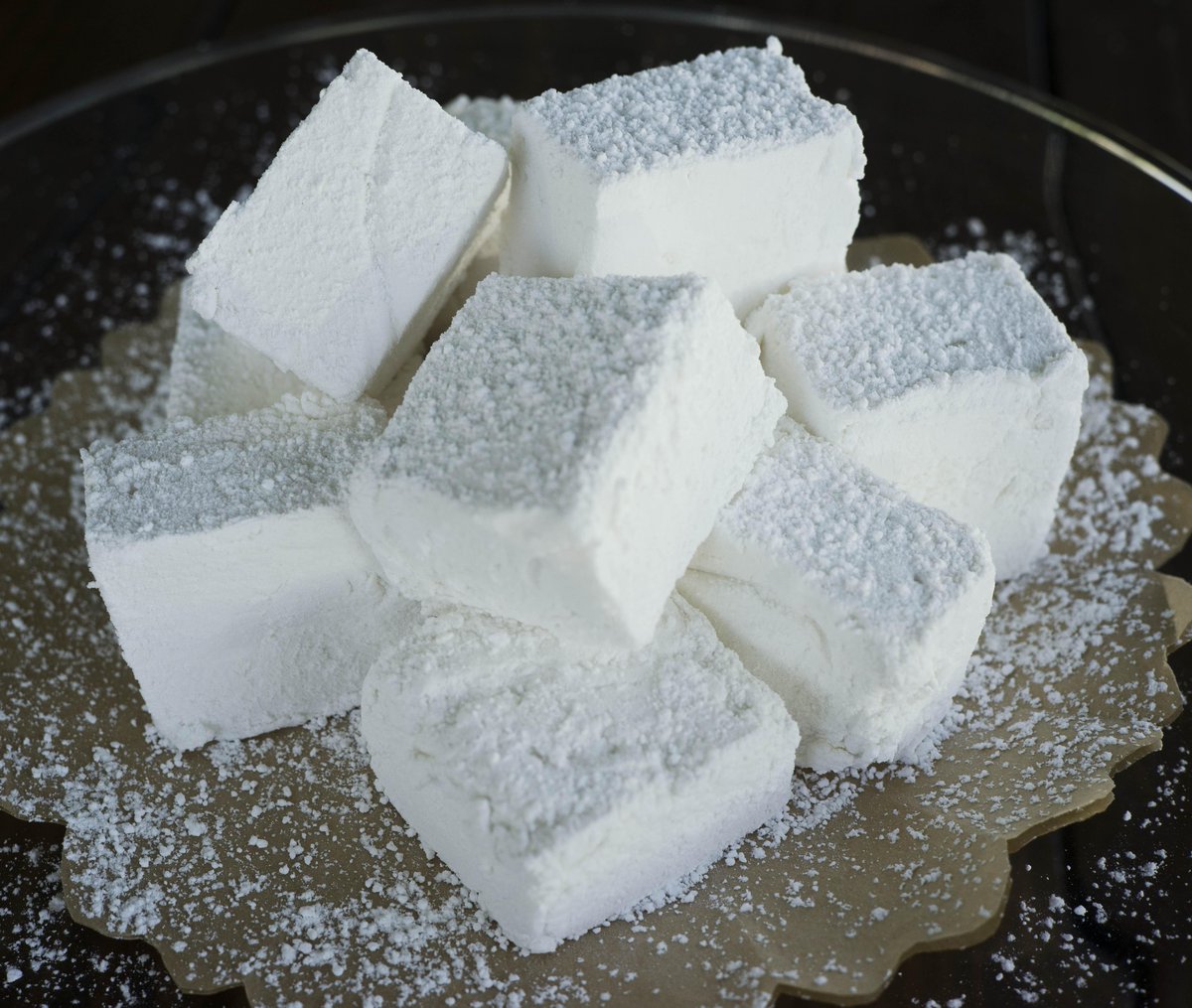 A2ZHealthSchool's tweet image. RT @TheAlbrightSM: Homemade vanilla marshmallows for all the sugar mommy’s out there! #santamonicapier #thealbright