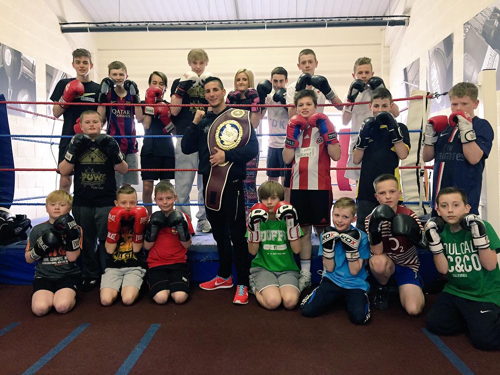 BillGavins's tweet photo. The Fitness Factory Amateur Boxing Club had a questions &amp; Answers with Sheffield's "Boss Man" today #inspirethenext http://t.co/hj4bAkfpKX