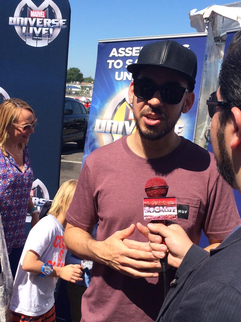 soCALizing's tweet photo. Mike Shinoda wants you to tweet him: What superhero do you think he'd be?? #SoCALize @mikeshinoda http://t.co/r43TDubAe1