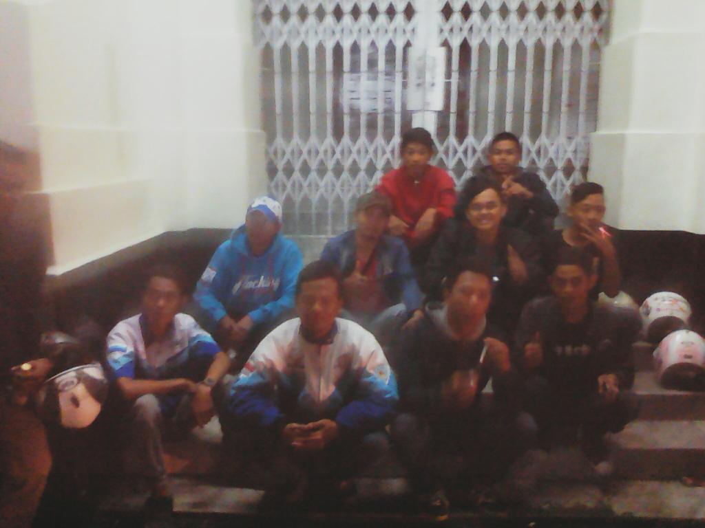 ChupsGazzpoll's tweet photo. @GM W/big family of @XTC__Indonesia @XTCKotaBandung @xtc_chikazo @XTC_ANTV &amp; semua pac ,BRAVO XTC INDONESIA! 1KOMANDO http://t.co/DokjL1CG49
