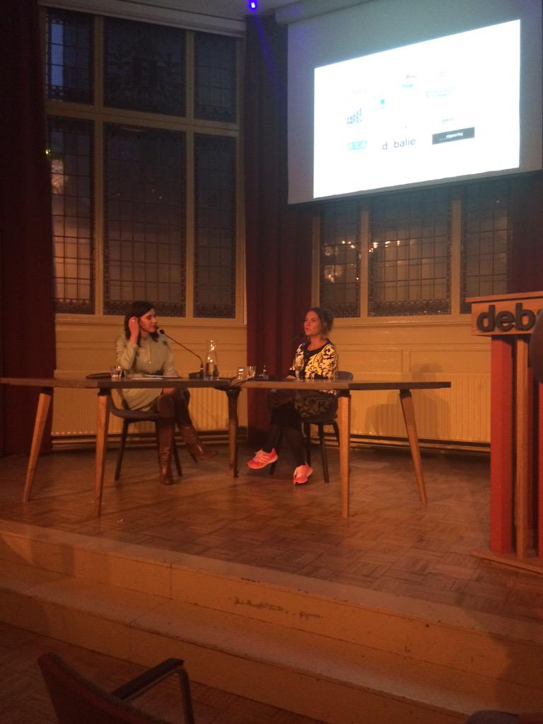 TheForeignDesk's tweet photo. Judith Spiegel vertelt over persvrijheid in Jemen en haar boek 'Speelbal van de Sjeiks' #vrijewoord @DeBalie http://t.co/8OOnHh5JKT