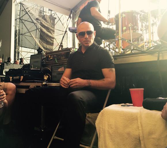 Pitbull tweet media