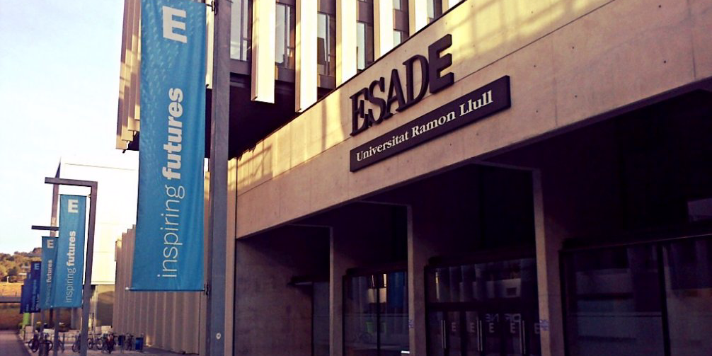 ins_realestate's tweet photo. The 25 business schools with the best social life http://t.co/mZNjQXI0x1 http://t.co/KZO2m1s0TJ