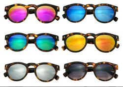 Modazpatos's tweet image. Hay muchos modelos de gafas por 10€. Pregúntanos por cualquier modelo y te lo conseguimos !!! 😉
