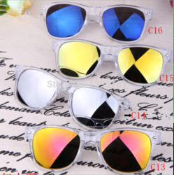 Modazpatos's tweet image. Hay muchos modelos de gafas por 10€. Pregúntanos por cualquier modelo y te lo conseguimos !!! 😉