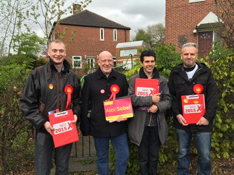 Political_UCATT's tweet photo. Good luck @alexsobel standing in Leeds North West. Great day campaigning with UCATT. http://t.co/g9IW7UAaIS