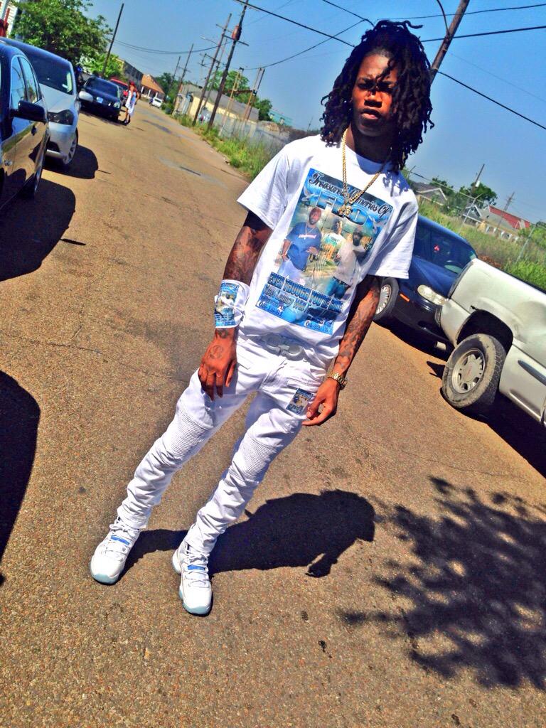 Perkyy4's tweet photo. You Aint Never Had A Trade Wit Some Fiya Short Dreads π #RestFloππ½ππΌπ½ http://t.co/ia4h7ijPW2