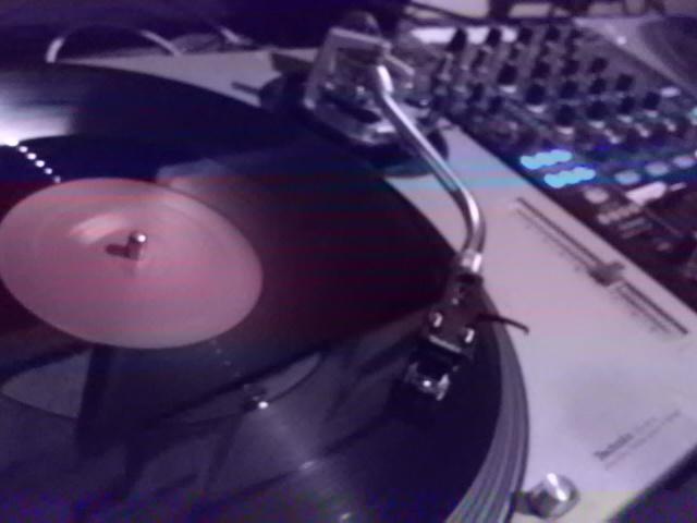 Joanna O and Jesse Split live on #frequency tune in @WRIR #rvaradio