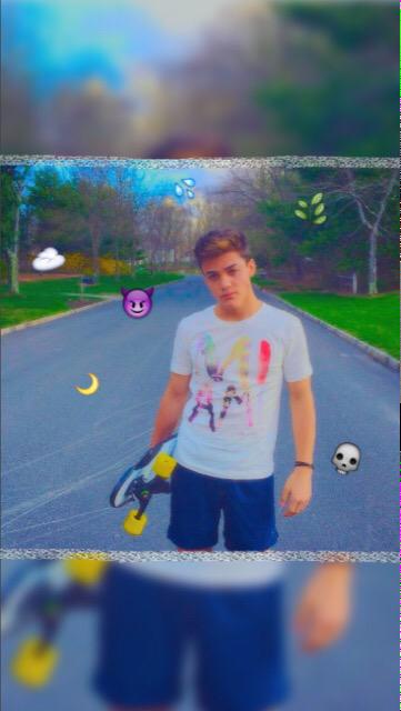 dolanlayouts's tweet photo. free lockscreen rt/fav if you saved http://t.co/HlB3f39OZ2