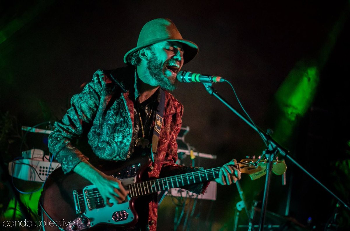 Fotos y reseña del concierto con The/Das en Guadalajara: pandacollective.org/galerias/wemda… #RestoreCoral <a href="/WEMDay/">W ElectronicMusicDay</a> <a href="/ApacheORaspi/">Apache O'Raspi</a>