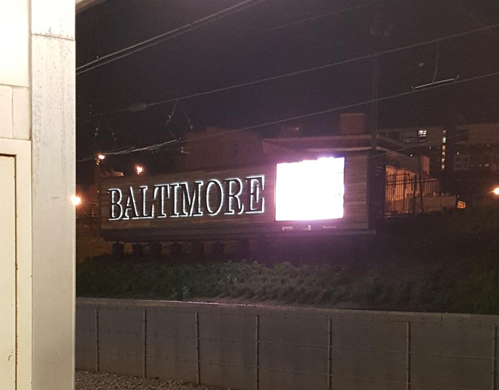 ylove's tweet photo. The city I love. You will always be home. We are all one. This is unity. #Baltimore #BlackSpring #BaltimoreUprising http://t.co/8k3tQZwWEE
