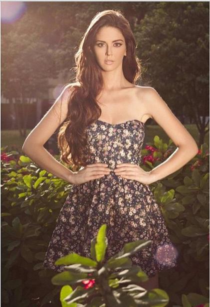 LASMISSESVZLA's tweet photo. Sera mucho pedir una chica asi para un Miss Mundo¿ @RealOsmelSousa  @ReaIOsmelSousa  @GisselleReyes http://t.co/FXKxfnKLSf