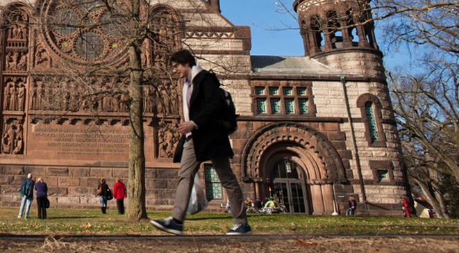 TheAtlantic's tweet photo. Can college students convince their administrations to only accept ethical investments? http://t.co/muxynfycyv http://t.co/LKyTaREiNL