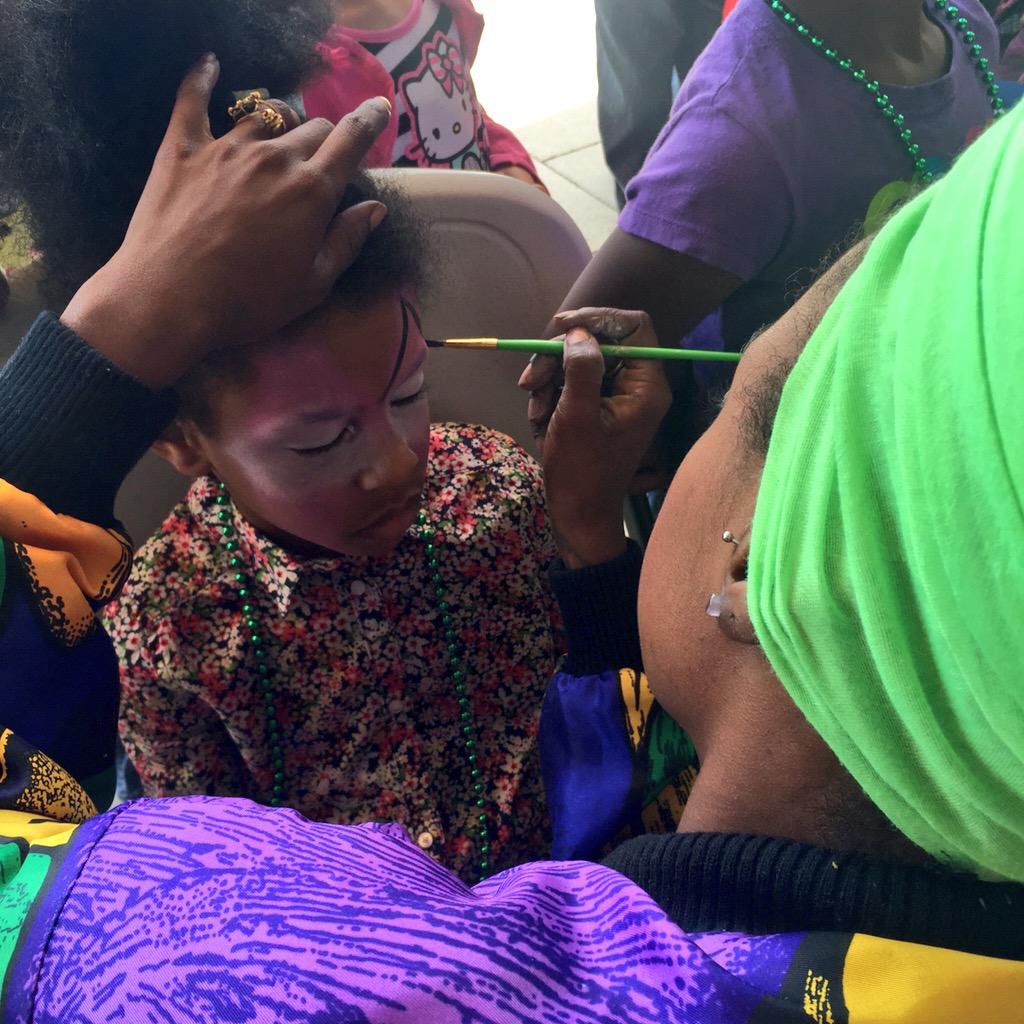 _facePAINTA's tweet photo. Had a ball @ #CongressHeightsDay! Face painted @GatewayDC all day! #savepaperpaintaface http://t.co/Ma7rU1jFpD