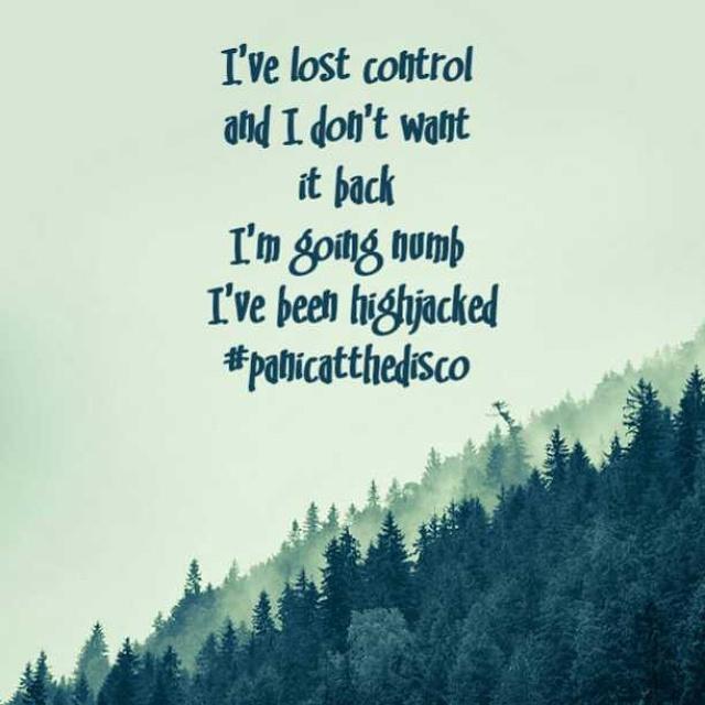 ShaniaRedford's tweet photo. #bands #patd #panicatthedisco http://t.co/JaC07PBCag