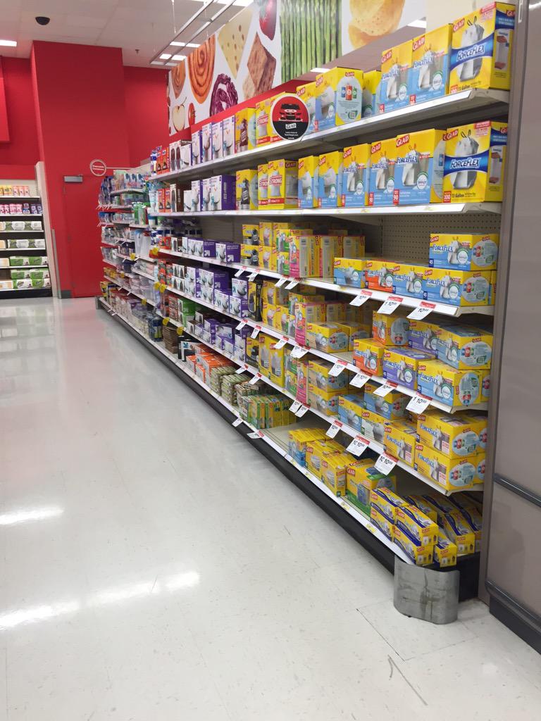 jaclynturner09's tweet photo. Fun time zoning & filling w/our pull test for our guests! #pogfill #G191Fearless @SteDeena @gormano329 @MaggieThaden http://t.co/LIxMBtNloB