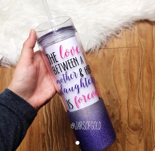 shaqgxnz's tweet photo. Ordered one for my mom &amp; one for me and I cannot WAIT until they get here 😫💕@JarsOfGold http://t.co/MHl2VVWlRk