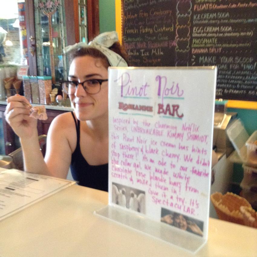 IvannaCone's tweet photo. @therealroseanne here's an ice cream dedicated to you! #pinotnoir hashbrownUnbreakableKimmySchmidt http://t.co/azzpkyCXnJ