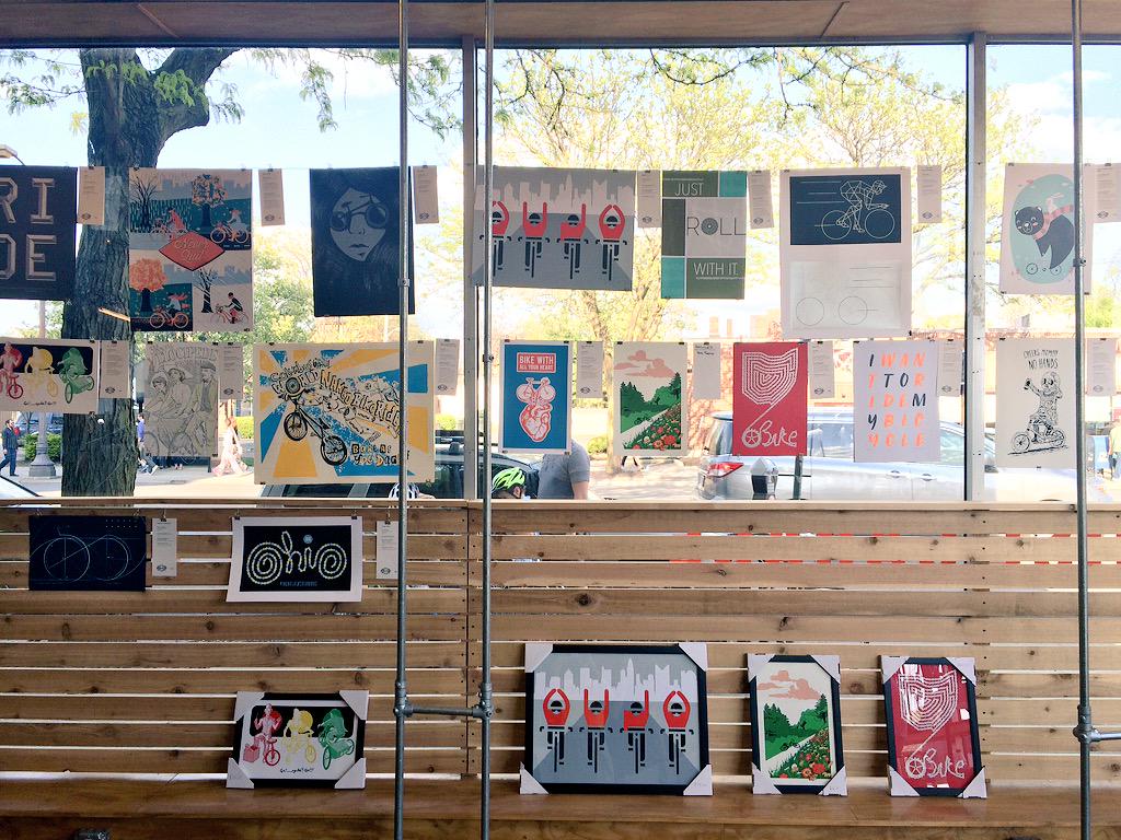 pinchflatcols's tweet photo. We've migrated to @paradisegarage in the Short North. Gallery hop your way on by. Posters, raffle, and more. http://t.co/Ye1WRJxfPS