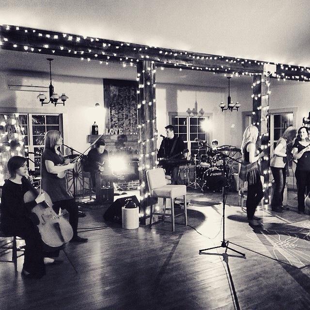 Awesome shoot today with #cornerstoneworship <a href="/stephisraelson/">Stephanie Israelson</a> @JonBlizzard can't wait to get editing! #TellYourStory