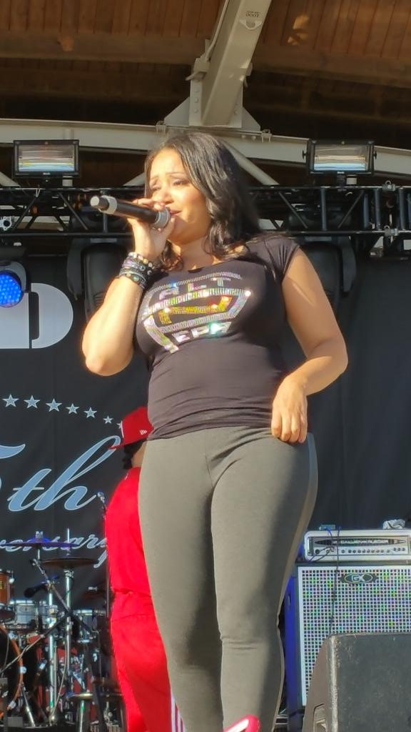 Glam-Ma (@sweetbadthang) on Twitter photo <a href="/TheSaltNPepa/">Salt N Pepa</a> is still beautiful as ever. Wow I love them! at the <a href="/TheSoulFoodFest/">SoulFoodFestival</a> Augusta Ga <a href="/TheSaltNPepa/">Salt N Pepa</a> is still beautiful as ever. Wow I love them! at the <a href="/TheSoulFoodFest/">SoulFoodFestival</a> Augusta Ga