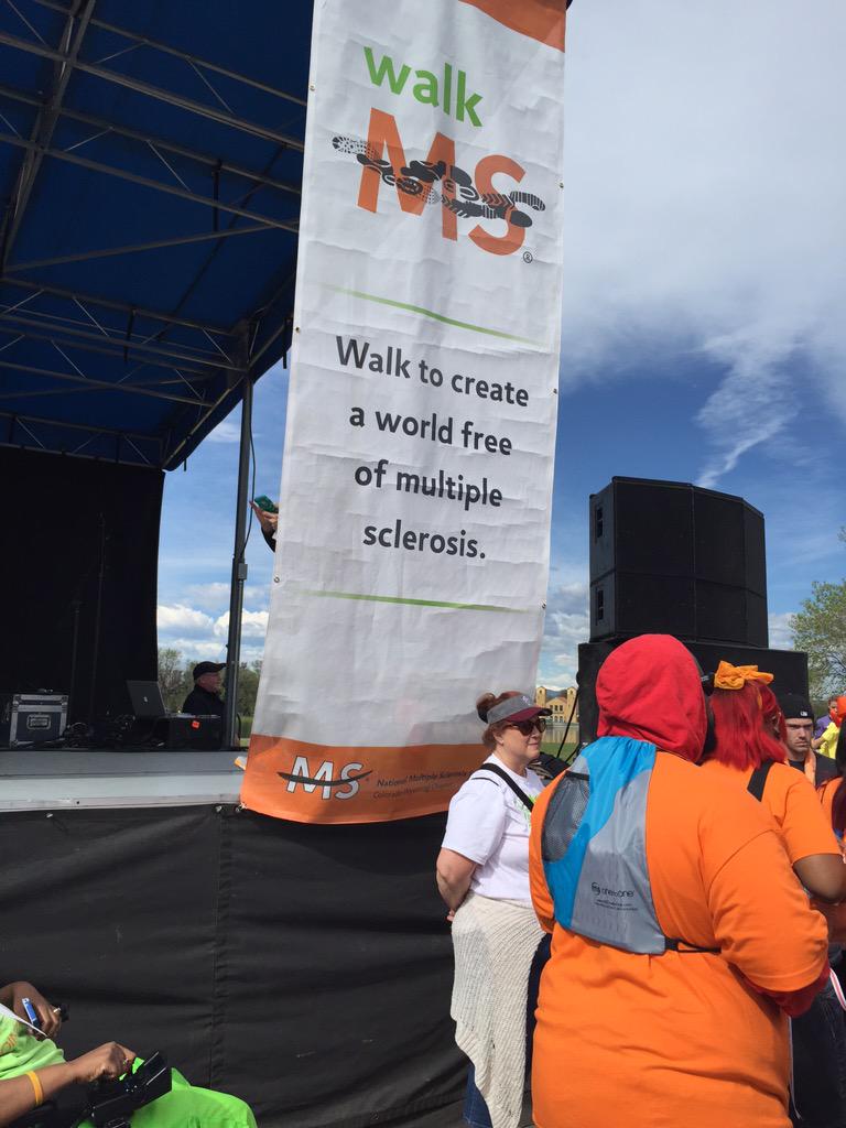 DarkAngelFreak's tweet photo. Fun day at walkMS! #walkMS #walkMSdenver #park #beautifulday #support #happy #tired #donate http://t.co/tYeLgDZ36q