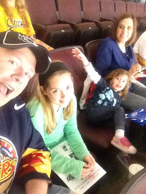 djckellyerie's tweet photo. #erieotters #onegoal http://t.co/jcYw2ReCUD