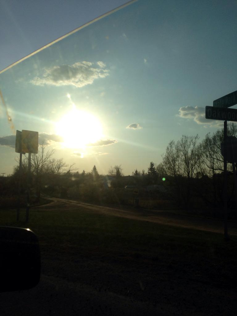 MeggFernandezz's tweet photo. The earth is so precious http://t.co/LcdKai3pAJ
