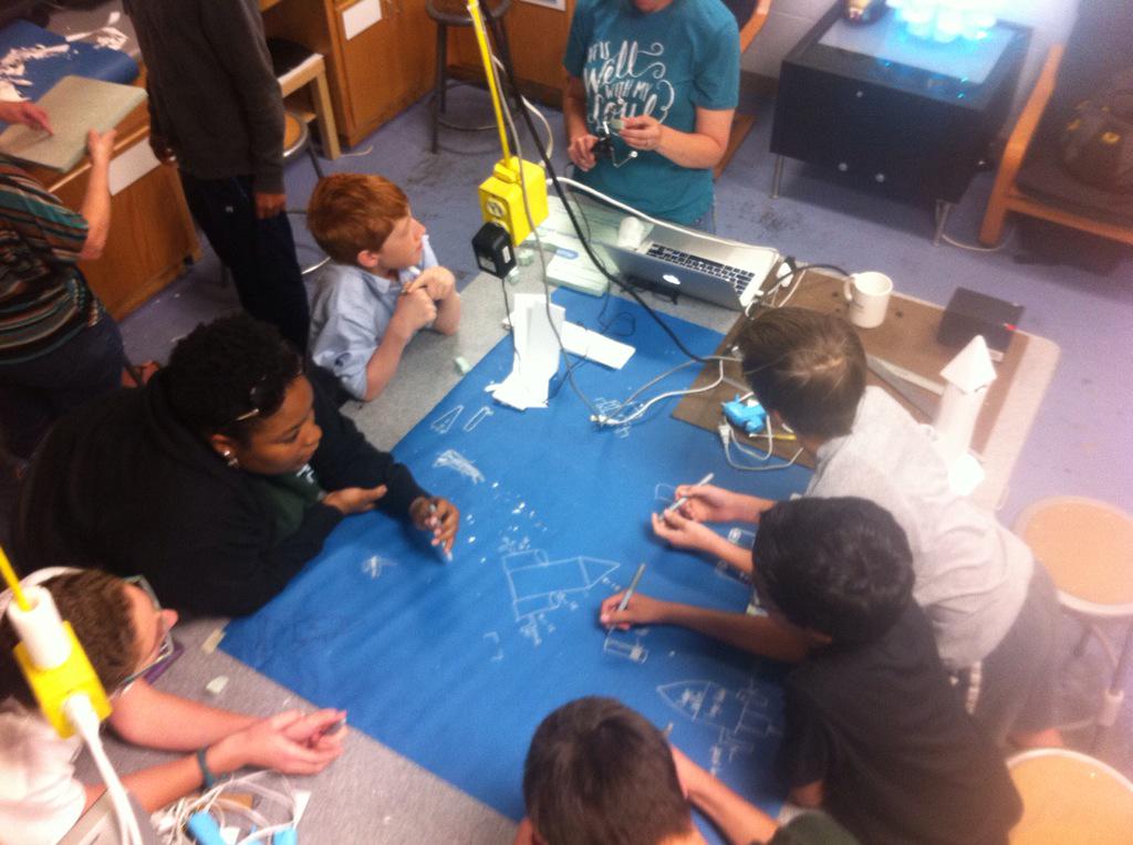 HackBerryLab's tweet photo. Designing foam core rockets during #MakerAcademy with @TSAAMS @Armucheemiddle at @HackBerryLab http://t.co/SqPzULF4iO