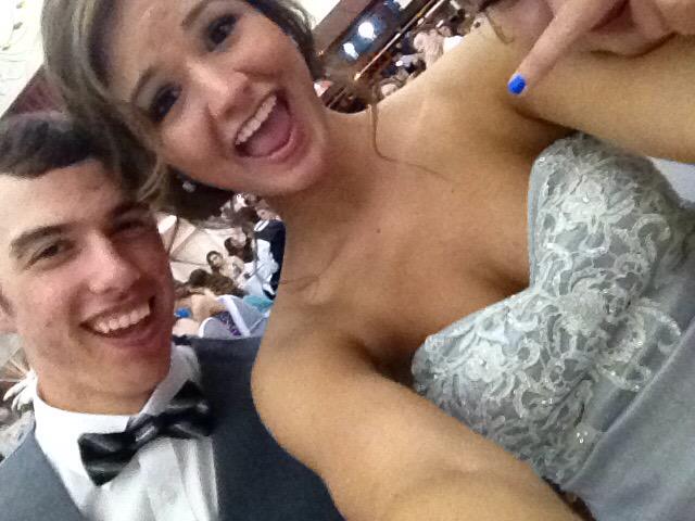 therealRonaldK's tweet photo. We're not eating because we went to mcdonalds before this #riversideprom http://t.co/9q1qcCj7QJ