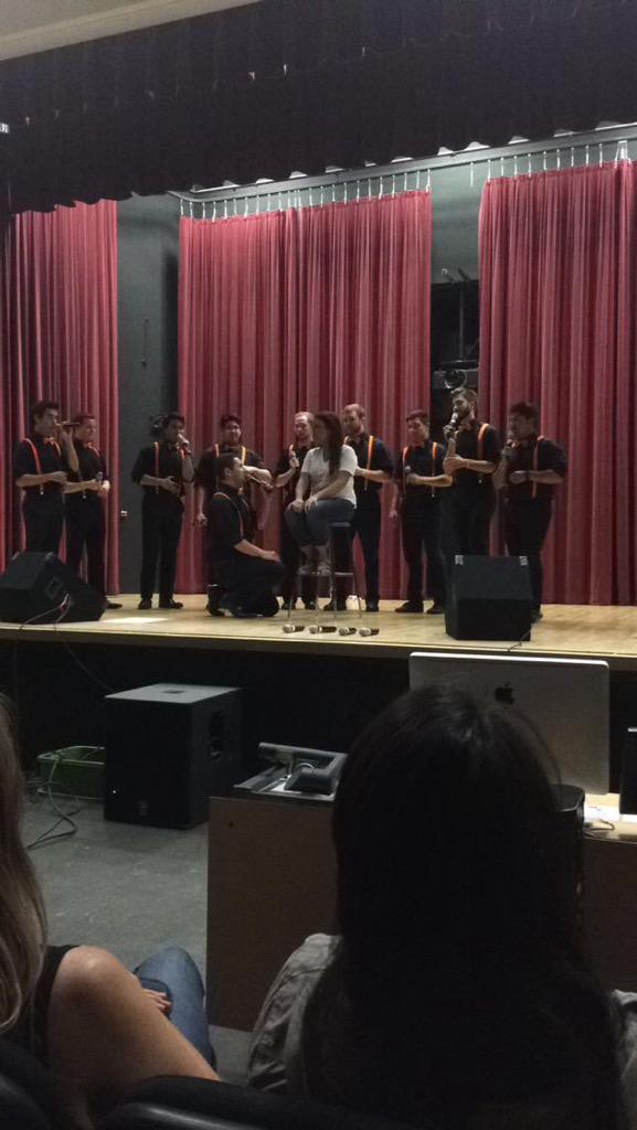 angela_teresa_'s tweet photo. Thanks @OutspokenOSU for the serenade! Best three minutes of my life! ๐ #MomsWeekend2015 http://t.co/gAm6Zm1Cbm
