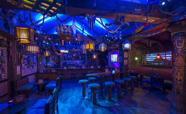 ChGagnon's tweet photo. @benx769 Faut aller! Trader Sam’s Grog Grotto at Disney’s Polynesian Village Resort! Details: http://t.co/VSgTWrjpad http://t.co/IHNUGNbG4c