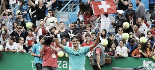 Tenis_VAVEL's tweet photo. Un Federer de récord alcanza la final de Estambul http://t.co/HwH8m7f1lI http://t.co/cJai8sBQv4
