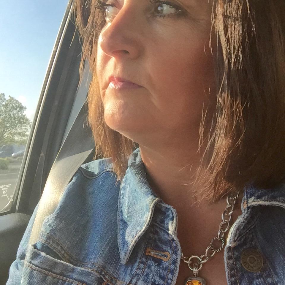 callmedebsmith's tweet photo. Wondering if they serve cocktails at Lowes... #datenightwithbob http://t.co/QyxTifzrdu
