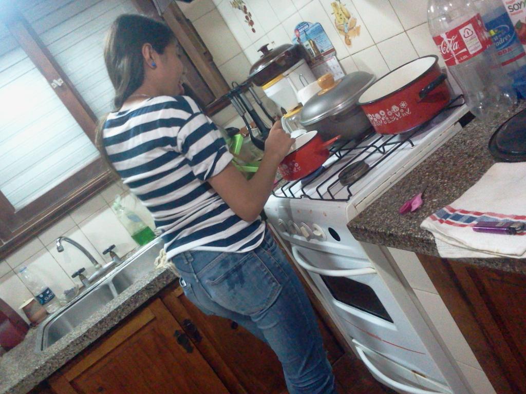 CafielMile's tweet photo. #NahirMeCocina #MiMula :) http://t.co/GoJptwKH0h