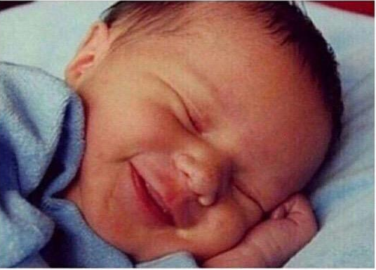 CauseWereGuys's tweet photo. How I sleep knowing that I'm single and nobody is cheating on me http://t.co/UjRrCWf500