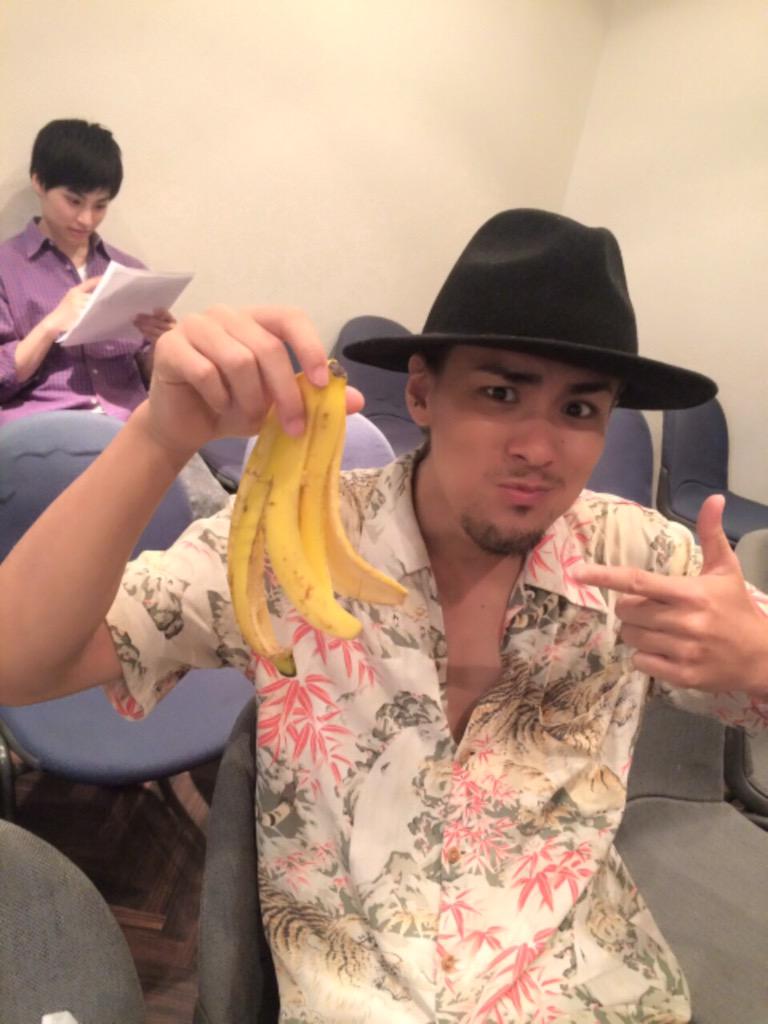 PUPA_APUP's tweet photo. やばい!
久しぶりの再会にみんなテンションMAX!
#56W.X http://t.co/r2hpBogFZo